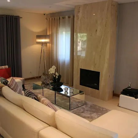 Casvsd3/3 Villa Quarteira